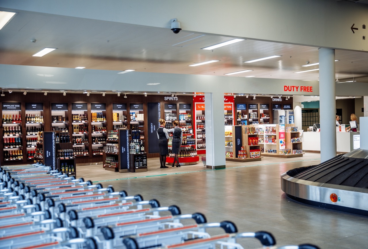 Travel Retail Domodedovo Курумоч, Самара (на прилете) – каталог алкоголя,  парфюмерии, косметики | официальный сайт Travel Retail Domodedovo